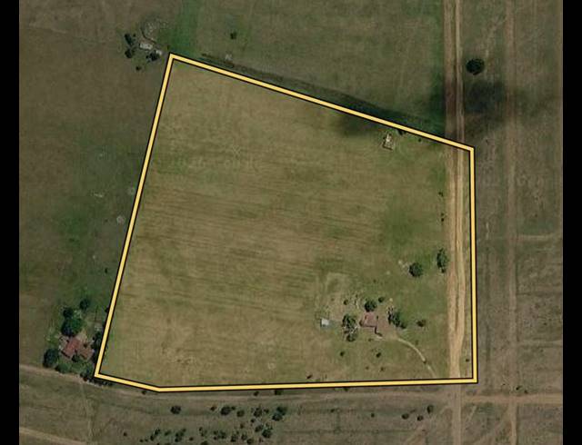 FARM FOR SALE IN LEEUWPOORT